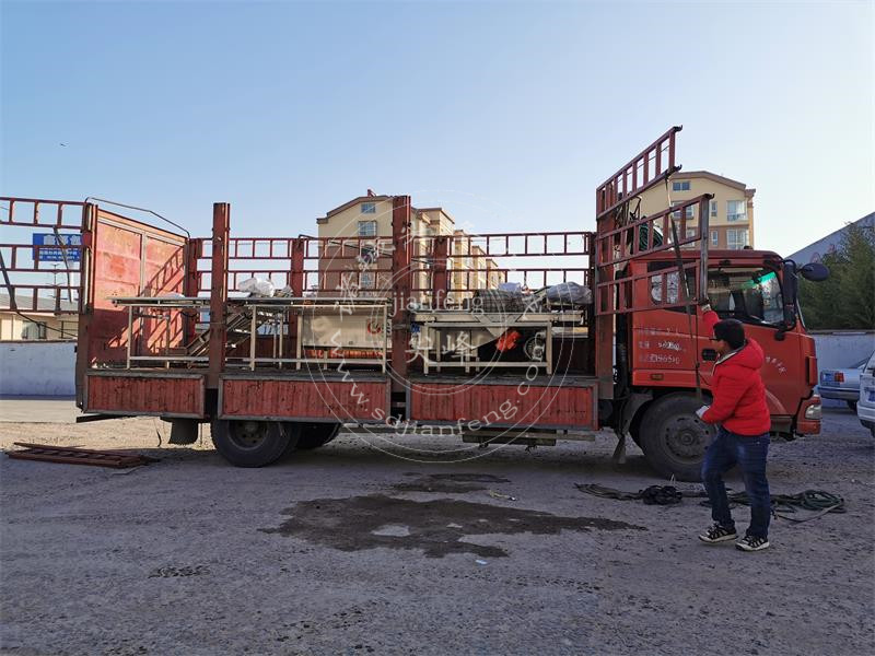 蔬菜粗加工設(shè)備發(fā)貨